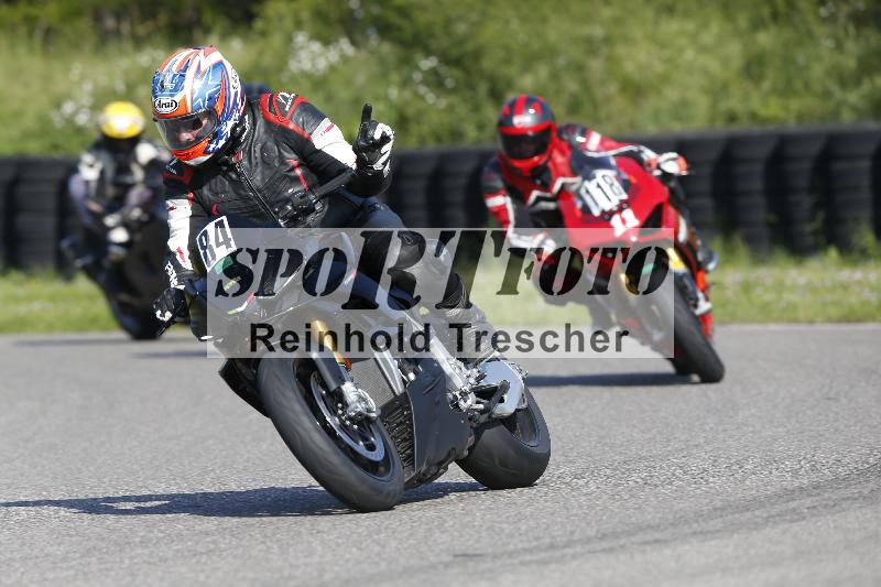 /Archiv-2025/11 29.04.2025 PROMAX ADR/Gruppe gruen/84